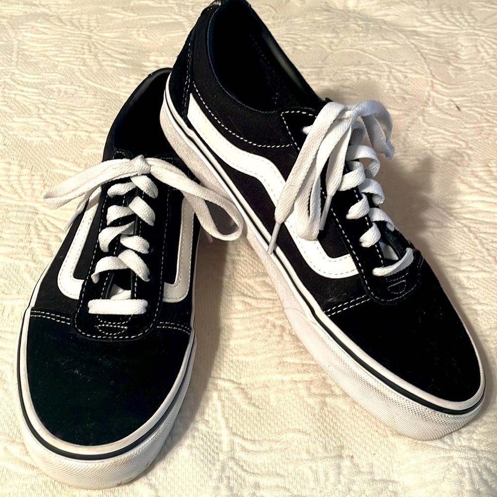 Vans Ward block, and white, suede and canvas